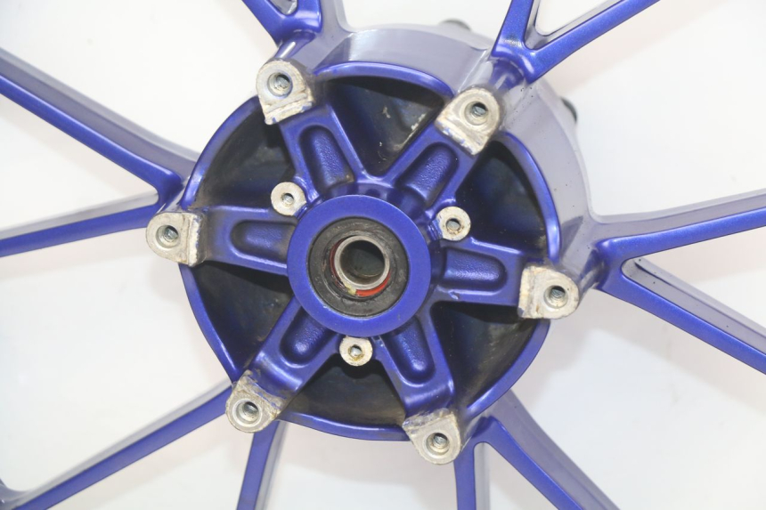 photo de LLANTA TRASERA YAMAHA MT ABS 125 (2014 - 2018) - Características distintivas