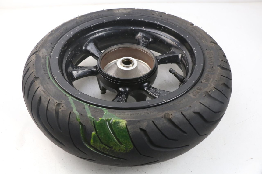 photo de LLANTA TRASERA MBK MW TRYPTIK 125 (2017 - 2022) - Estado de la superficie y material