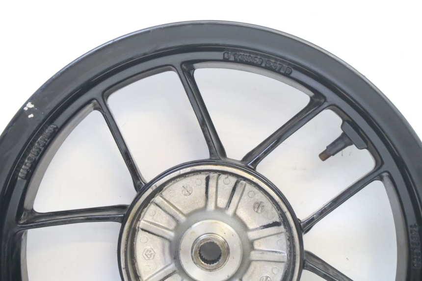 photo de LLANTA TRASERA PIAGGIO NEW TYPHOON 50 (2018 - 2021) - Recambio usado revisado