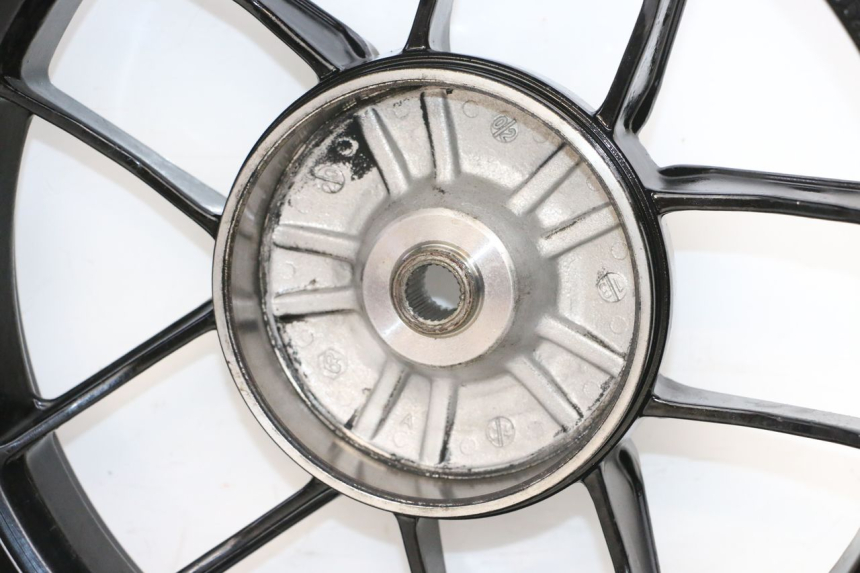 photo de LLANTA TRASERA PIAGGIO NEW TYPHOON 50 (2018 - 2021) - Zoom estado de uso