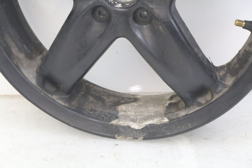 photo de LLANTA TRASERA GILERA NEXUS 125 (2007 - 2009) - Detalles de los puntos de fijación