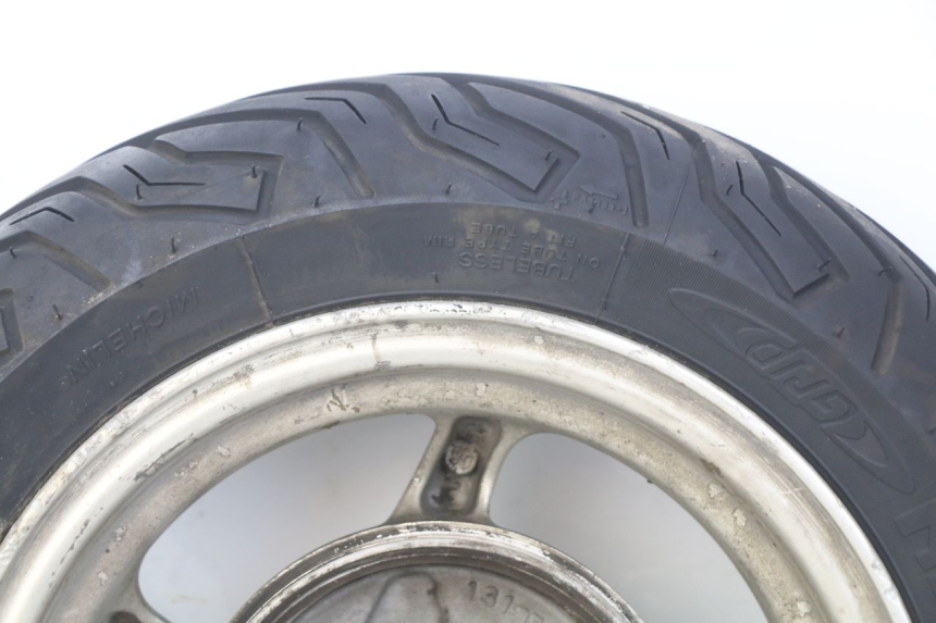 photo de LLANTA TRASERA HONDA NHX LEAD 110 (2008 - 2010) - Características distintivas