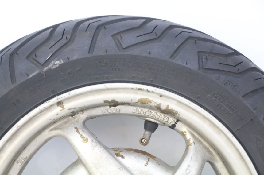 photo de LLANTA TRASERA HONDA NHX LEAD 110 (2008 - 2010) - Estado de la superficie y material