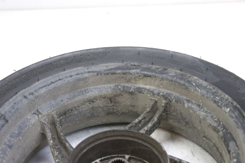 photo de LLANTA TRASERA SYM ORBIT 2 4T 50 (2008 - 2017) - Primer plano técnico