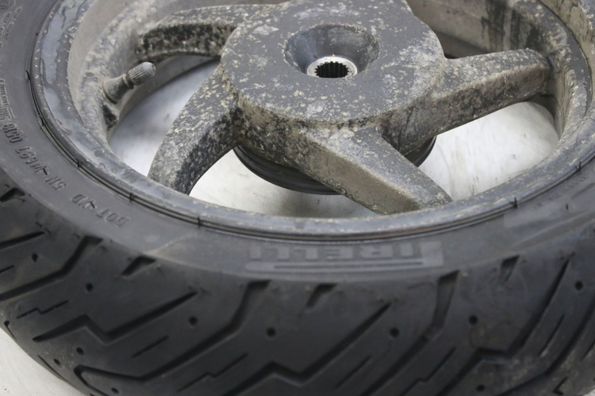 photo de LLANTA TRASERA SYM ORBIT 2 4T 50 (2008 - 2017) - Detalles de los puntos de fijación