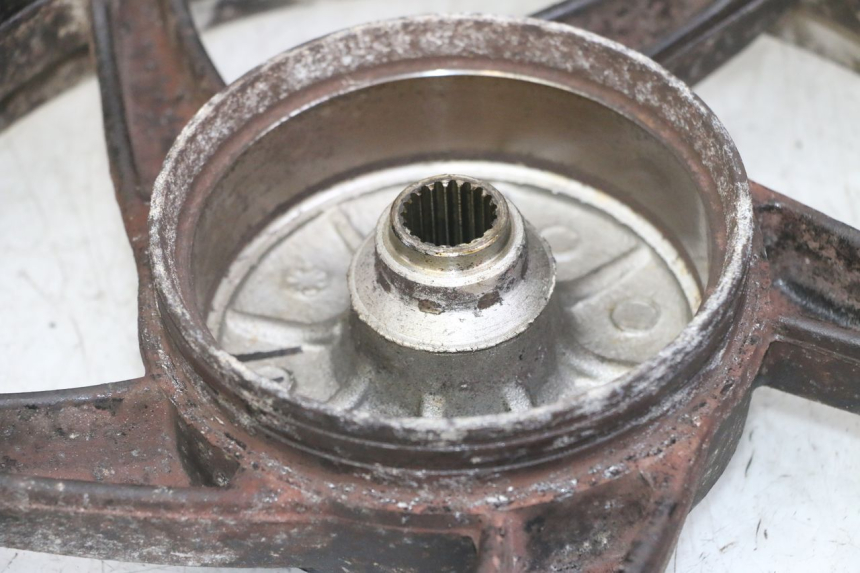 photo de LLANTA TRASERA SYM ORBIT 2 4T 50 (2008 - 2017) - Marcados y referencias originales