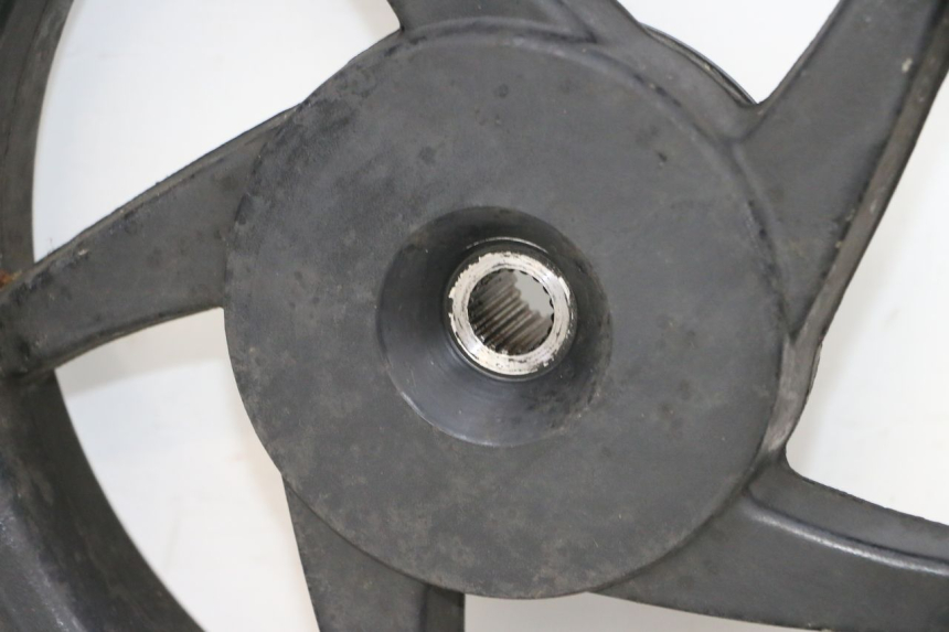 photo de LLANTA TRASERA SYM ORBIT 2 4T 50 (2008 - 2017) - Estado de la superficie y material