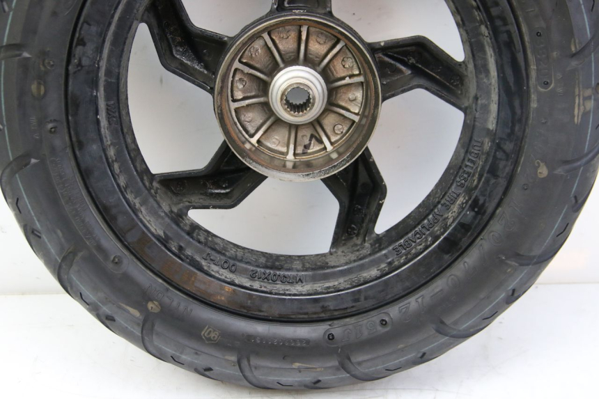 photo de LLANTA TRASERA SYM ORBIT III 3 4T 50 (2021 - 2025) - Marcados y referencias originales