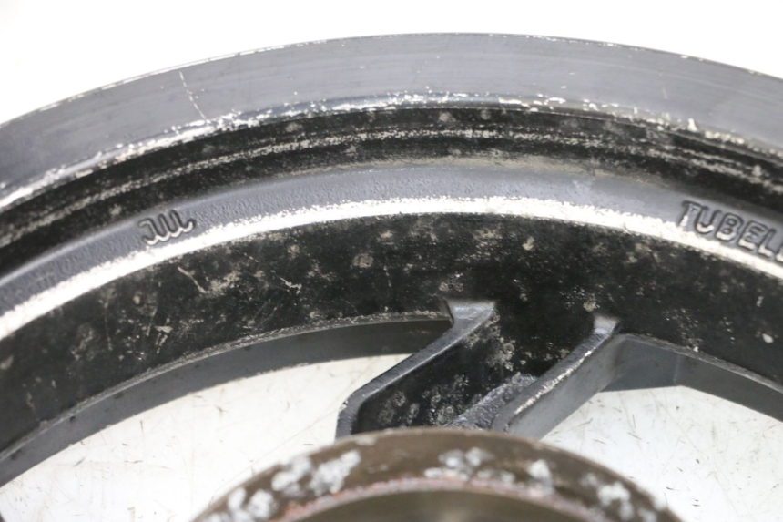 photo de LLANTA TRASERA SYM ORBIT III 3 4T 50 (2018 - 2021) - Otra perspectiva