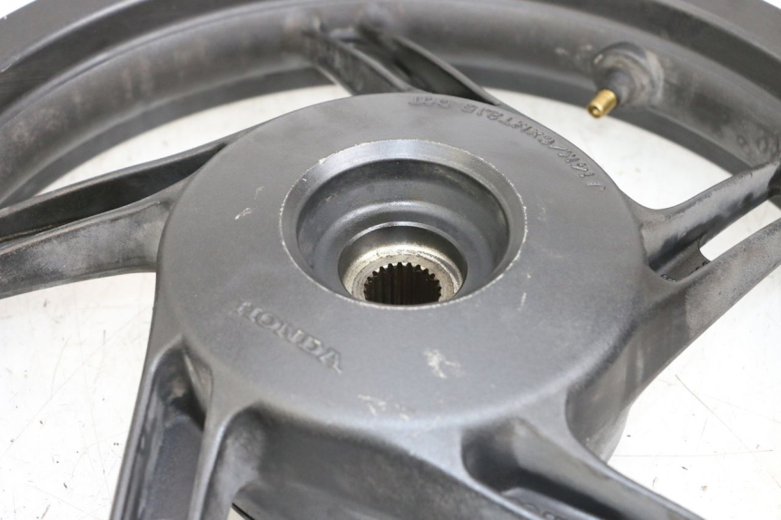 photo de LLANTA TRASERA HONDA PCX (JF28) 125 (2009 - 2011) - Otra vista del artículo