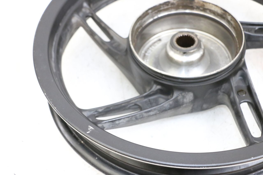 photo de LLANTA TRASERA HONDA PCX (JF28) 125 (2009 - 2011) - Estado de la superficie y material