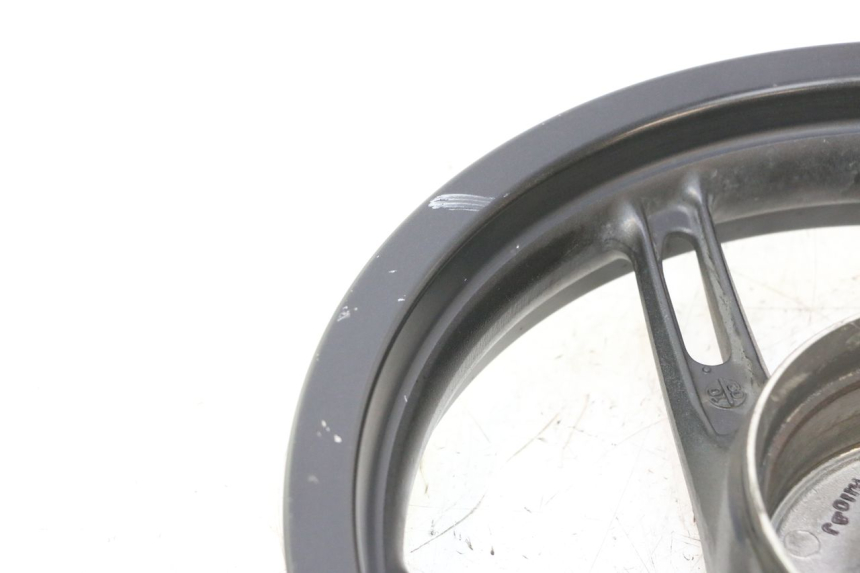 photo de LLANTA TRASERA HONDA PCX (JF28) 125 (2009 - 2011) - Características distintivas