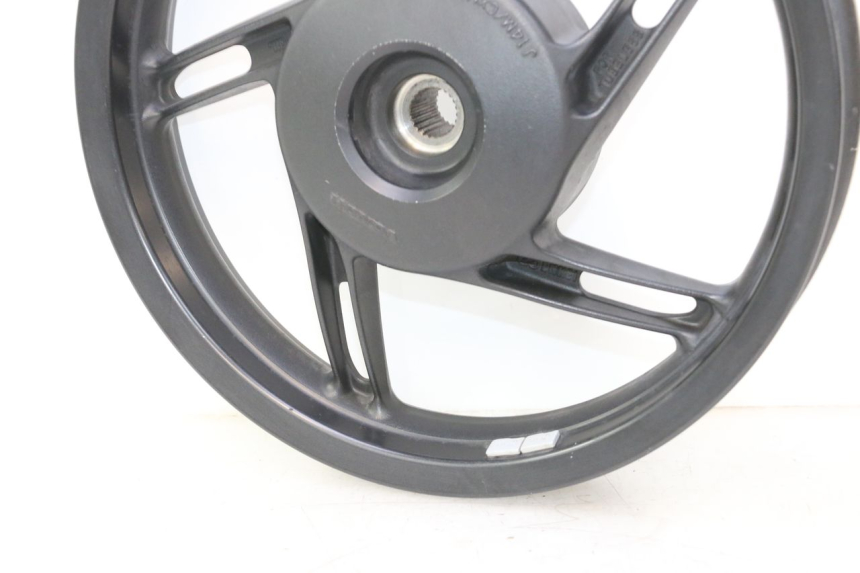 photo de LLANTA TRASERA HONDA PCX (JF28) 125 (2009 - 2011) - Detalles de los puntos de fijación
