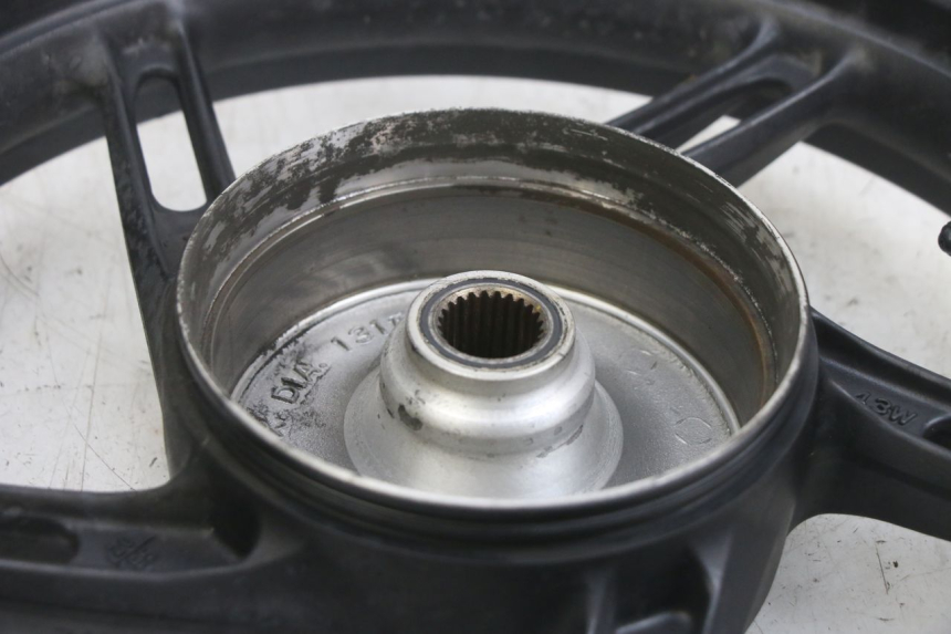 photo de LLANTA TRASERA HONDA PCX (JF47) 125 (2012 - 2013) - Zoom estado de uso