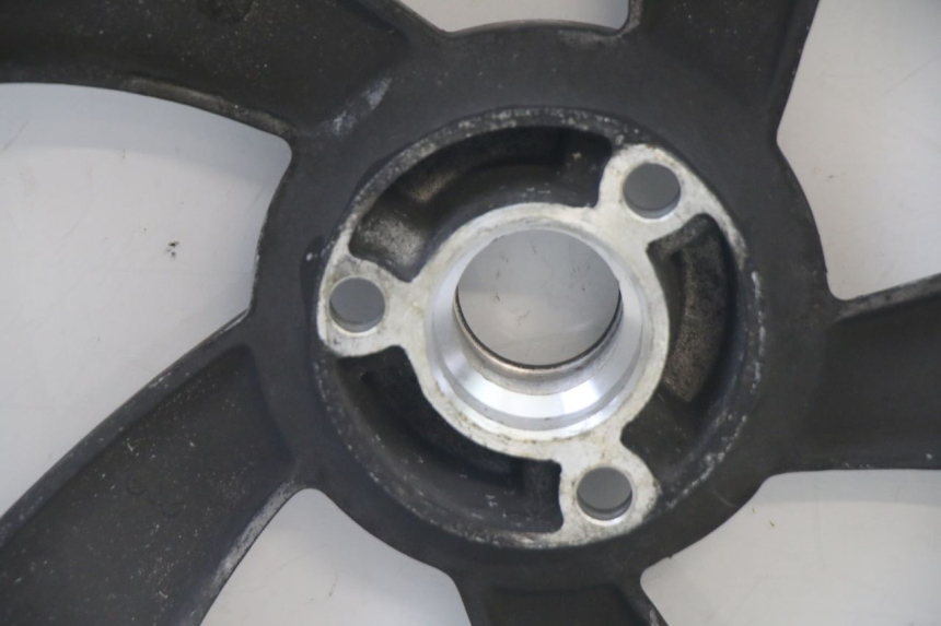 photo de LLANTA TRASERA PEUGEOT CITYSTAR 50 (2013 - 2017) - Recambio usado revisado