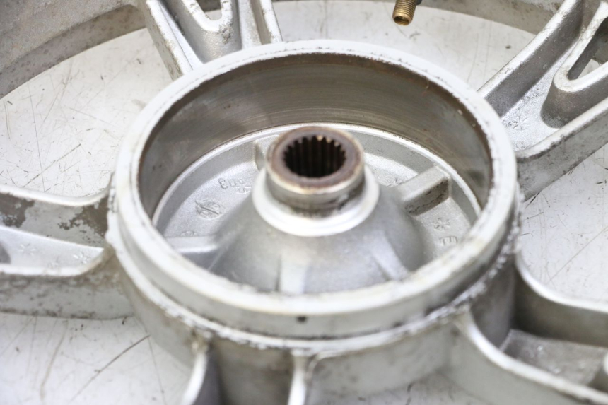 photo de LLANTA TRASERA PEUGEOT KISBEE 4T 50 (2010 - 2017) - Otra vista del artículo