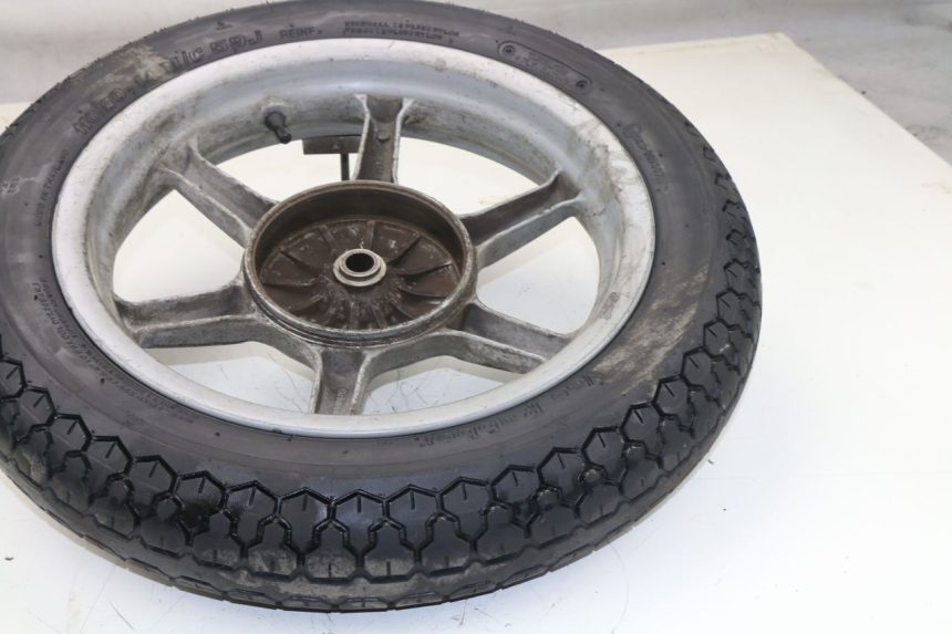 photo de LLANTA TRASERA PIAGGIO LIBERTY 2T 50 (2009 - 2013) - Otra perspectiva