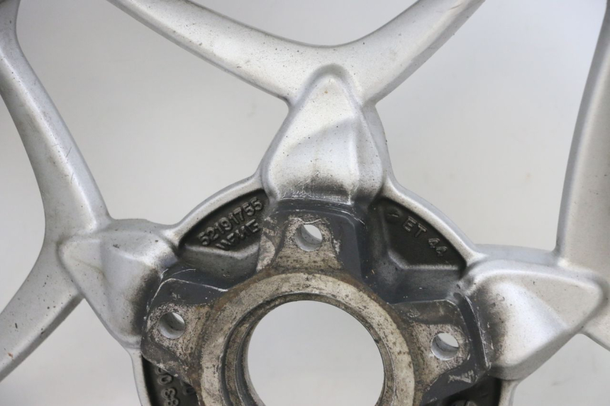 photo de LLANTA TRASERA BMW R RT ABS 1200 (2010 - 2014) - Enfoque en la estructura