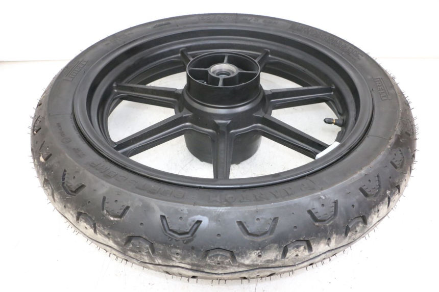 photo de LLANTA TRASERA ROYAL ENFIELD CONTINENTAL GT 650 (2019 - 2024) - Zoom estado de uso