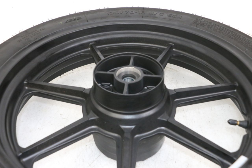 photo de LLANTA TRASERA ROYAL ENFIELD CONTINENTAL GT 650 (2019 - 2024) - Otra perspectiva