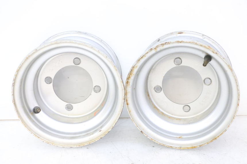 photo de LLANTA TRASERA HYTRACK S 150 (2003 - 2011) - Vista principal