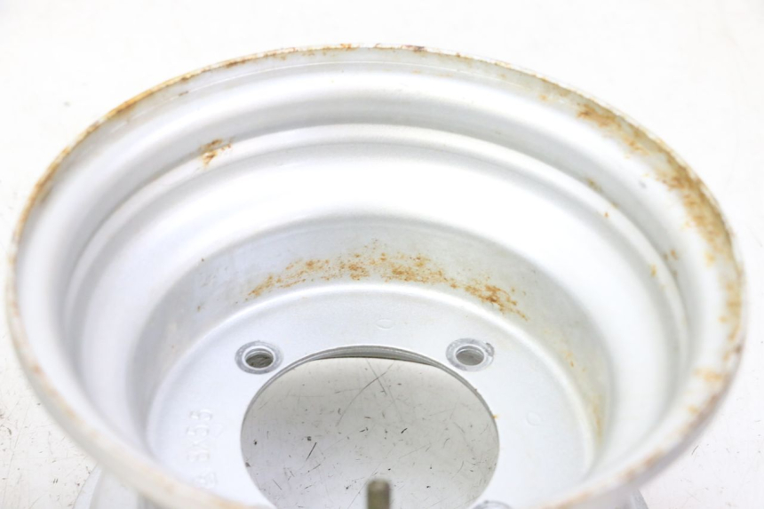 photo de LLANTA TRASERA HYTRACK S 150 (2003 - 2011) - Primer plano técnico