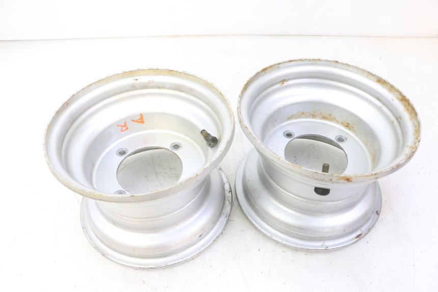 photo de LLANTA TRASERA HYTRACK S 150 (2003 - 2011) - Vista general del producto