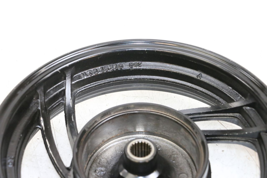 photo de LLANTA TRASERA JM MOTORS SANTANA 50 (2014 - 2023) - Primer plano técnico