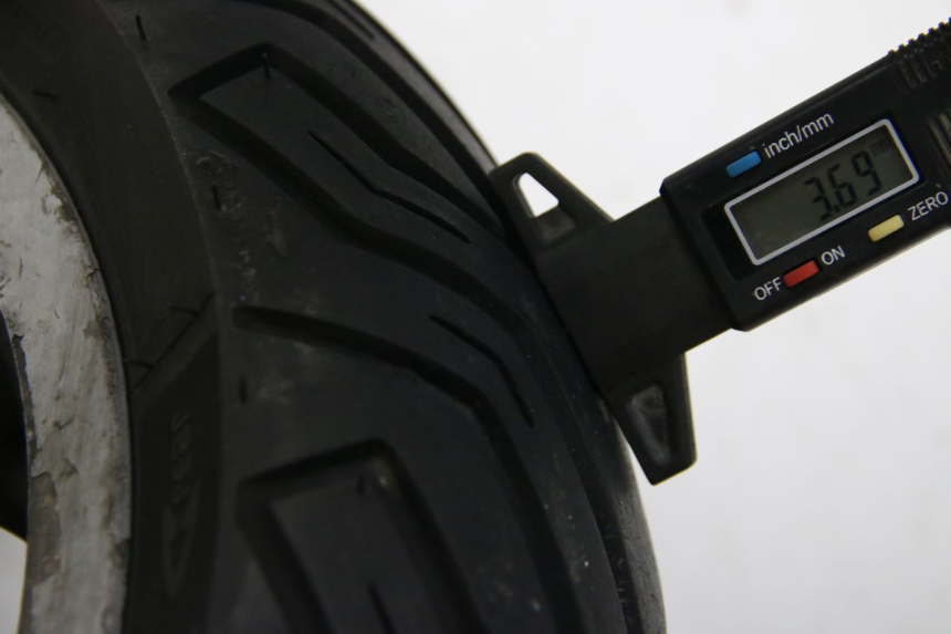 photo de LLANTA TRASERA PEUGEOT SATELIS COMPRESSOR K15 125 (2006 - 2009) - Zoom estado de uso