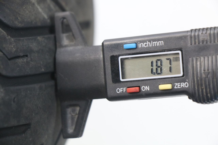 photo de LLANTA TRASERA PEUGEOT SATELIS 500 (2007 - 2013) - Detalle de la pieza