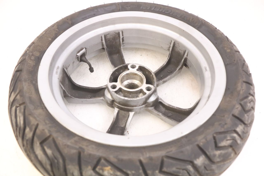 photo de LLANTA TRASERA PEUGEOT SATELIS 125 (2010 - 2012) - Zoom estado de uso