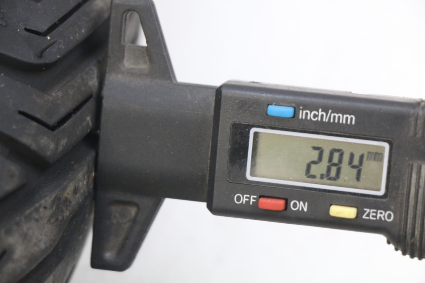 photo de LLANTA TRASERA APRILIA SCARABEO 100 (2003 - 2012) - Detalle de la pieza