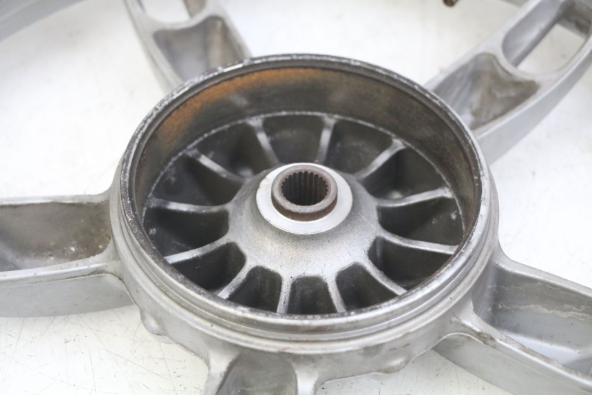 photo de LLANTA TRASERA APRILIA SCARABEO 100 (2003 - 2012) - Zoom estado de uso