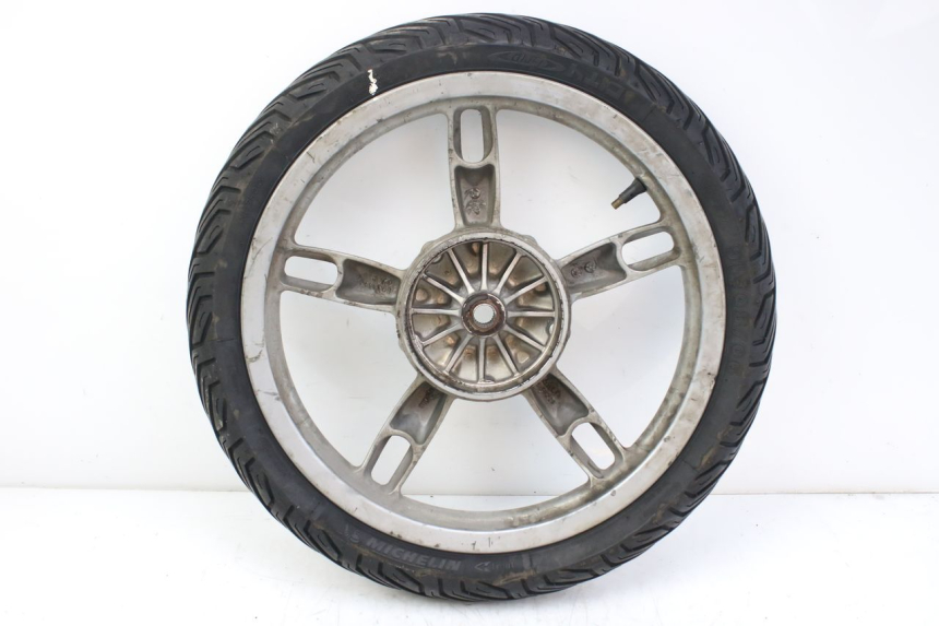 photo de LLANTA TRASERA APRILIA SCARABEO 100 (2003 - 2012) - Detalle de la pieza