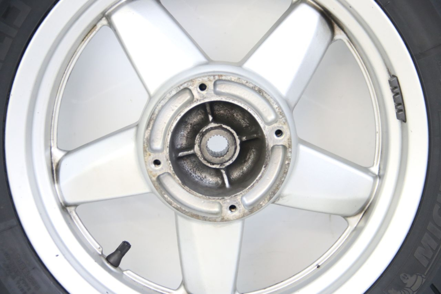 photo de LLANTA TRASERA MBK SKYCRUISER 125 (2006 - 2009) - Características distintivas