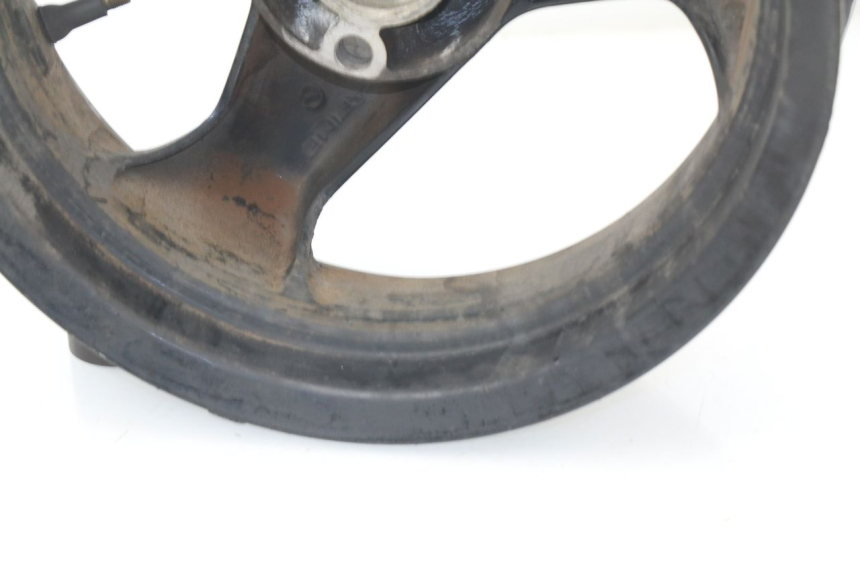 photo de LLANTA TRASERA PEUGEOT SPEEDFIGHT 2 LC 50 (2000 - 2009) - Primer plano técnico