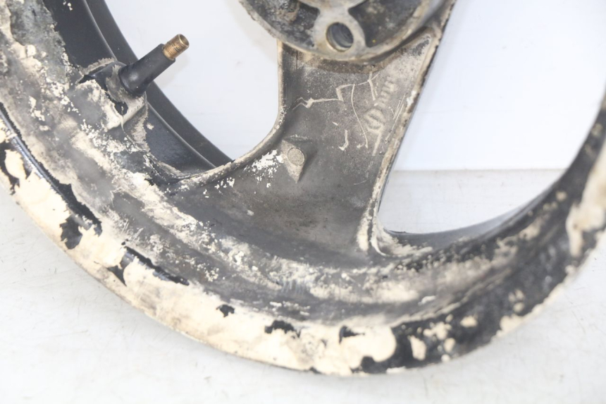 photo de LLANTA TRASERA PEUGEOT SPEEDFIGHT LC 50 (1996 - 2002) - Detalles de los puntos de fijación