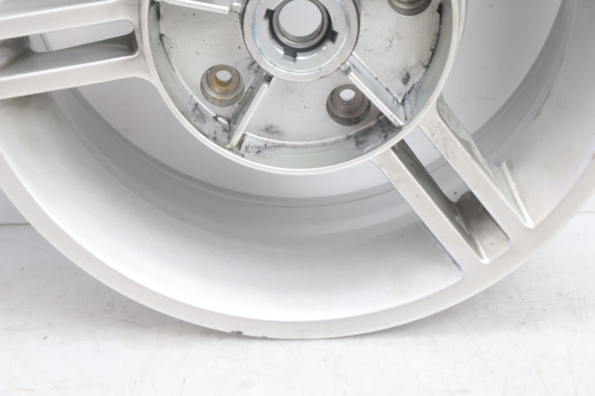 photo de LLANTA TRASERA CAN-AM SPYDER RS 1000 (2008 - 2012) - Zoom estado de uso