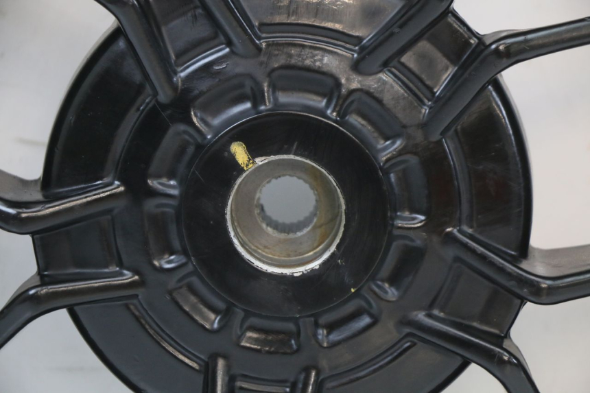 photo de LLANTA TRASERA APRILIA SR 2T 50 (2018 - 2022) - Otra perspectiva