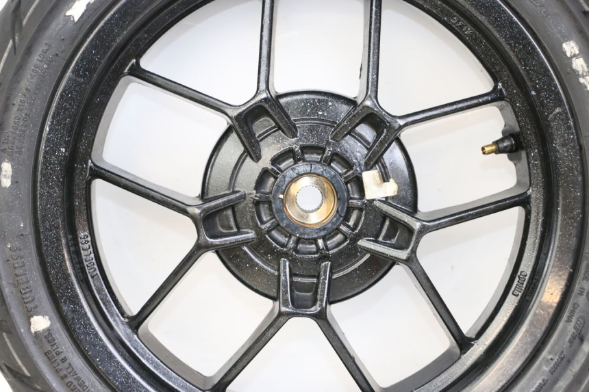 photo de LLANTA TRASERA APRILIA SR MOTARD 50 (2012 - 2018) - Recambio usado revisado