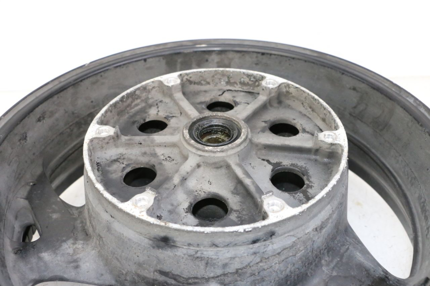 photo de LLANTA TRASERA HONDA ST PAN EUROPEAN 1300 (2002 - 2013) - Características distintivas