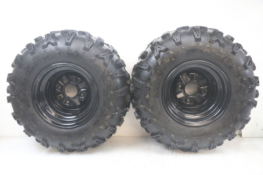 photo de LLANTA TRASERA HYTRACK ST 170 (2020 - 2024) - Vista principal