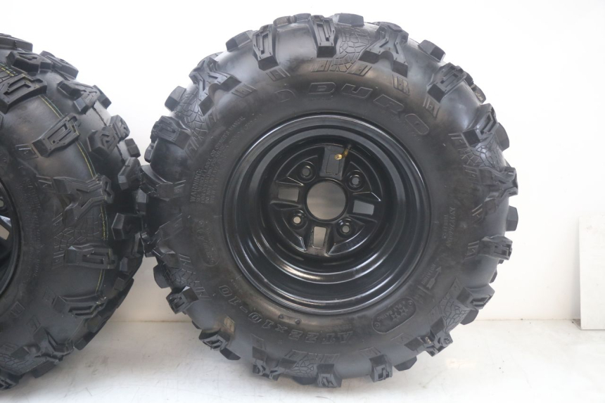 photo de LLANTA TRASERA HYTRACK ST 170 (2020 - 2024) - Recambio usado revisado