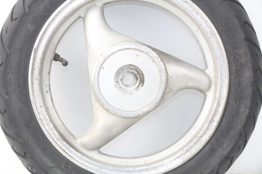 photo de LLANTA TRASERA FYM STRADA 50 (2007 - 2014) - Recambio usado revisado