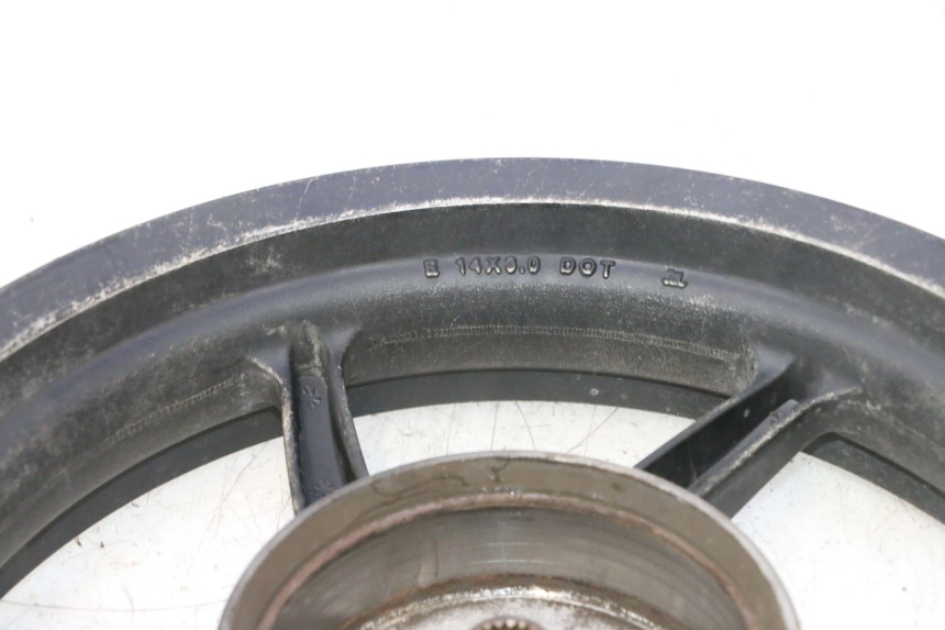 photo de LLANTA TRASERA KYMCO SUPER 8 2T 50 (2007 - 2013) - Características distintivas