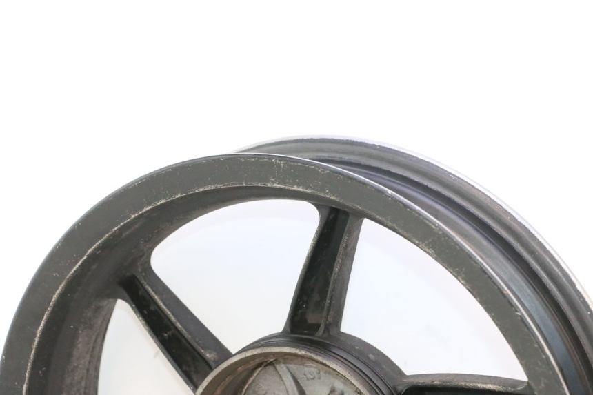 photo de LLANTA TRASERA KYMCO SUPER 8 2T 50 (2007 - 2013) - Detalles de los puntos de fijación