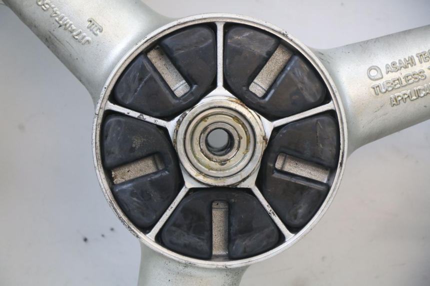 photo de LLANTA TRASERA SUZUKI SV S 650 (1999 - 2002) - Marcados y referencias originales