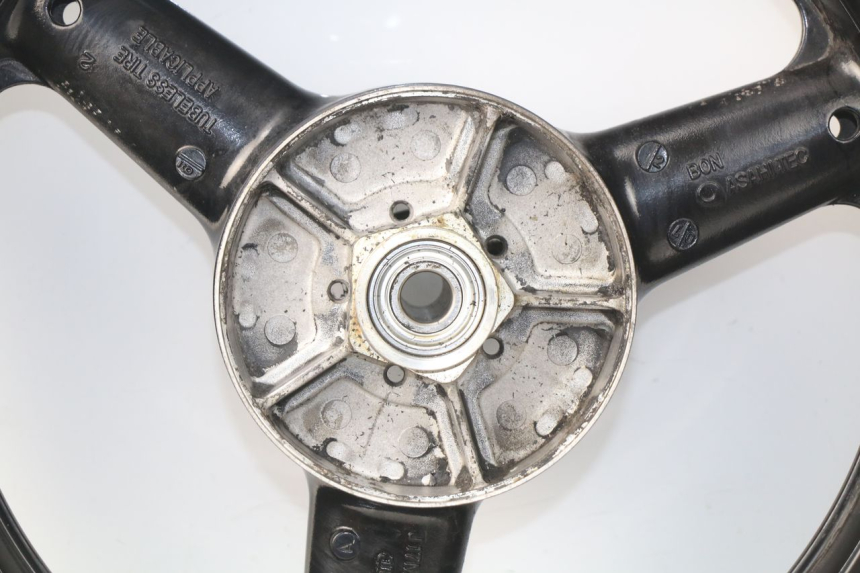 photo de LLANTA TRASERA SUZUKI SV S ABS 650 (2003 - 2009) - Marcados y referencias originales