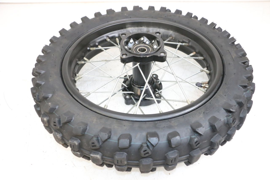 photo de LLANTA TRASERA MINI MX SX 125 - Detalles de los puntos de fijación