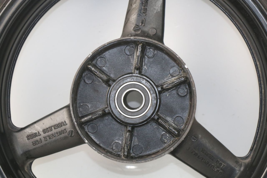 photo de LLANTA TRASERA YAMAHA TDM ABS 900 (2002 - 2014) - Estado de la superficie y material